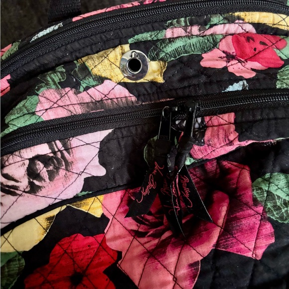 Vera Bradley FULL SIZE backpack - Picture 6 of 7